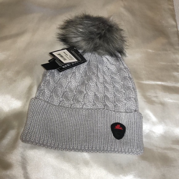 Pajar Ventura Cable Knit Cuffed Hat Color Silver With Pom Pom OS NWT - Picture 2 of 13
